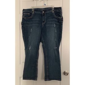 Medium washed distressed jeans
